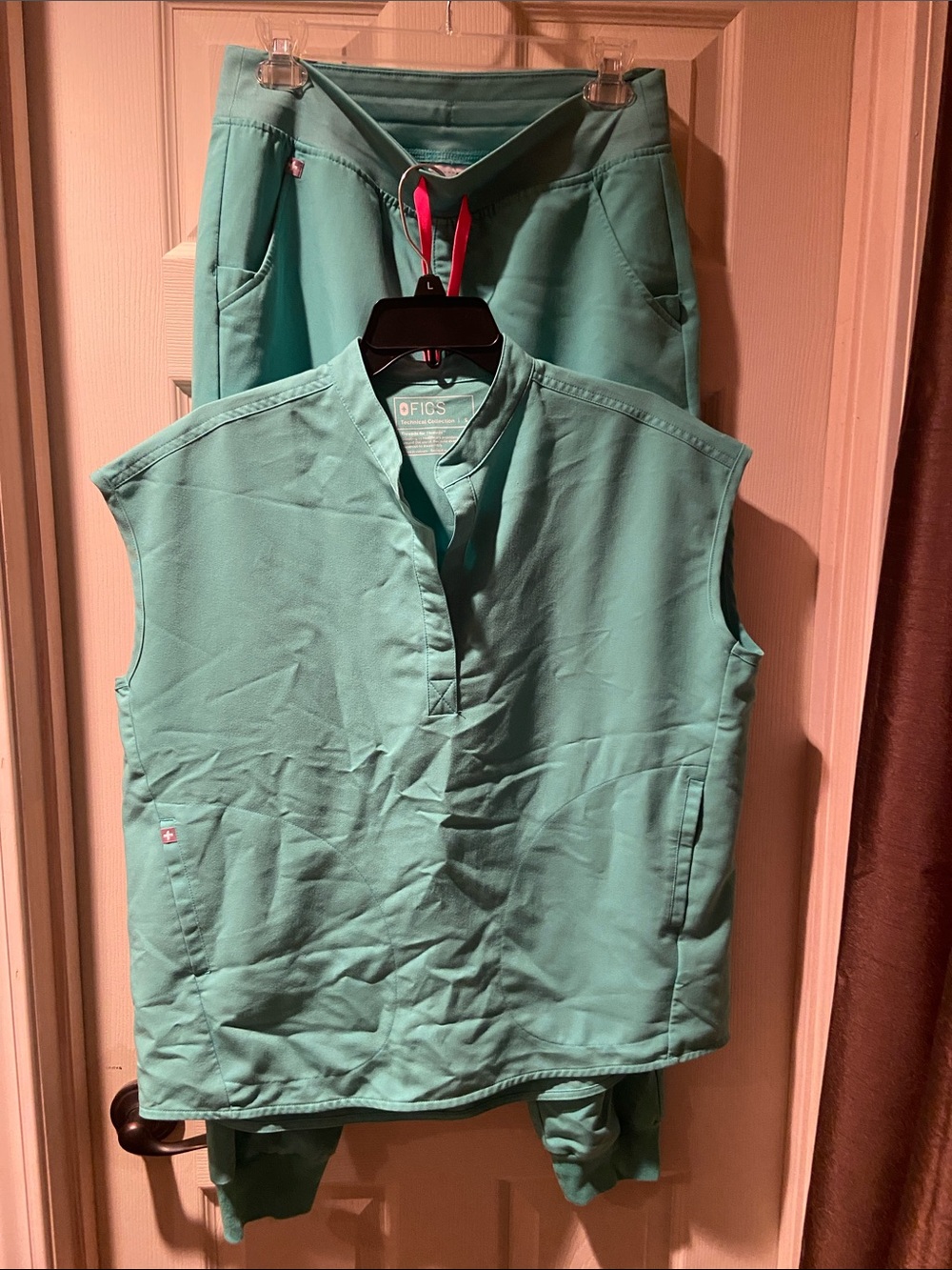 Figs Sleeveless Medical Top and pants in Teal Green